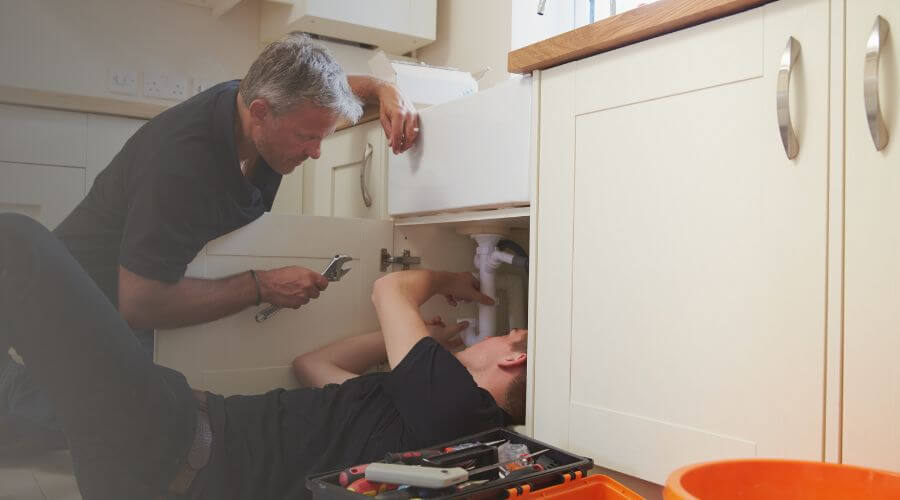 Professional burst pipe repair services in Clarendon, AR